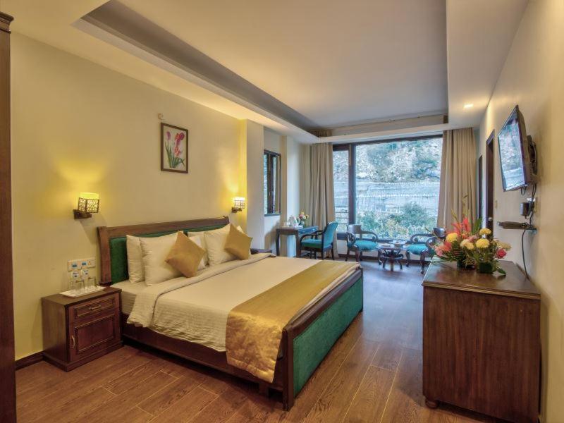 מנאלי The Katoch Grand Resort מראה חיצוני תמונה
