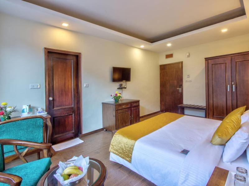 מנאלי The Katoch Grand Resort מראה חיצוני תמונה