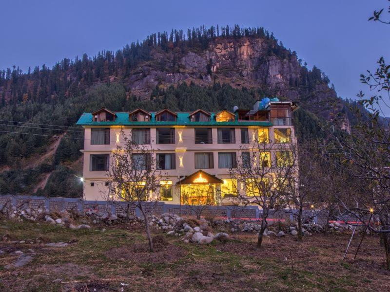מנאלי The Katoch Grand Resort מראה חיצוני תמונה