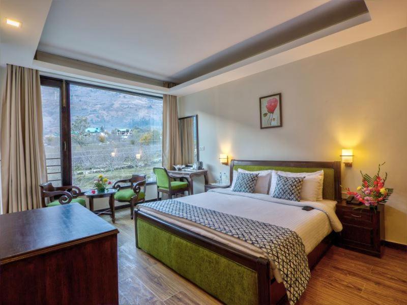 מנאלי The Katoch Grand Resort מראה חיצוני תמונה