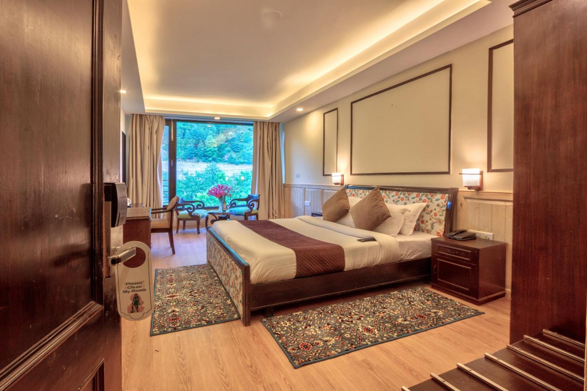 מנאלי The Katoch Grand Resort מראה חיצוני תמונה