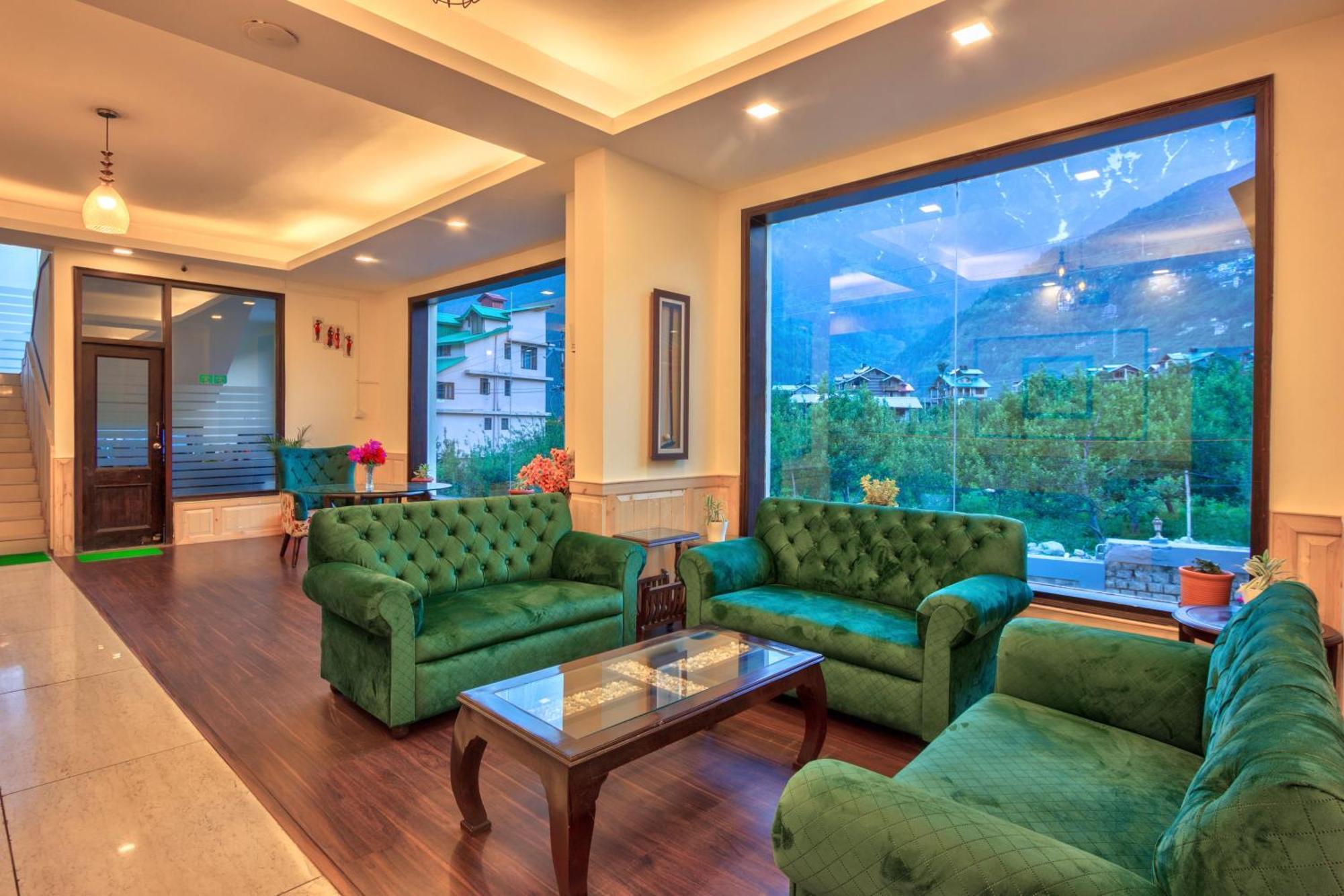 מנאלי The Katoch Grand Resort מראה חיצוני תמונה
