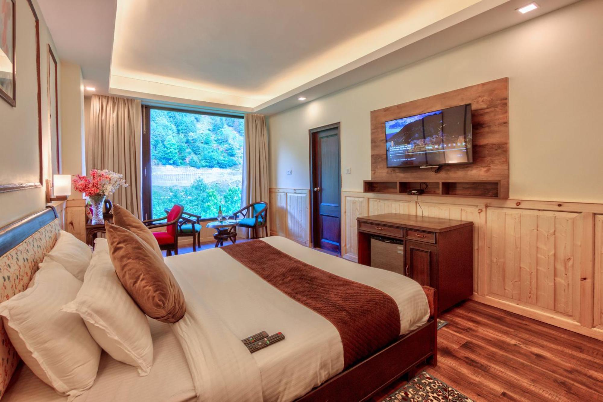 מנאלי The Katoch Grand Resort מראה חיצוני תמונה