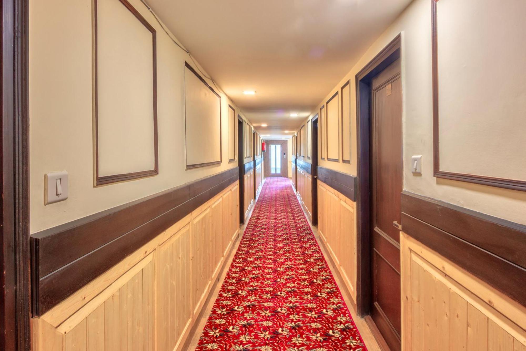 מנאלי The Katoch Grand Resort מראה חיצוני תמונה