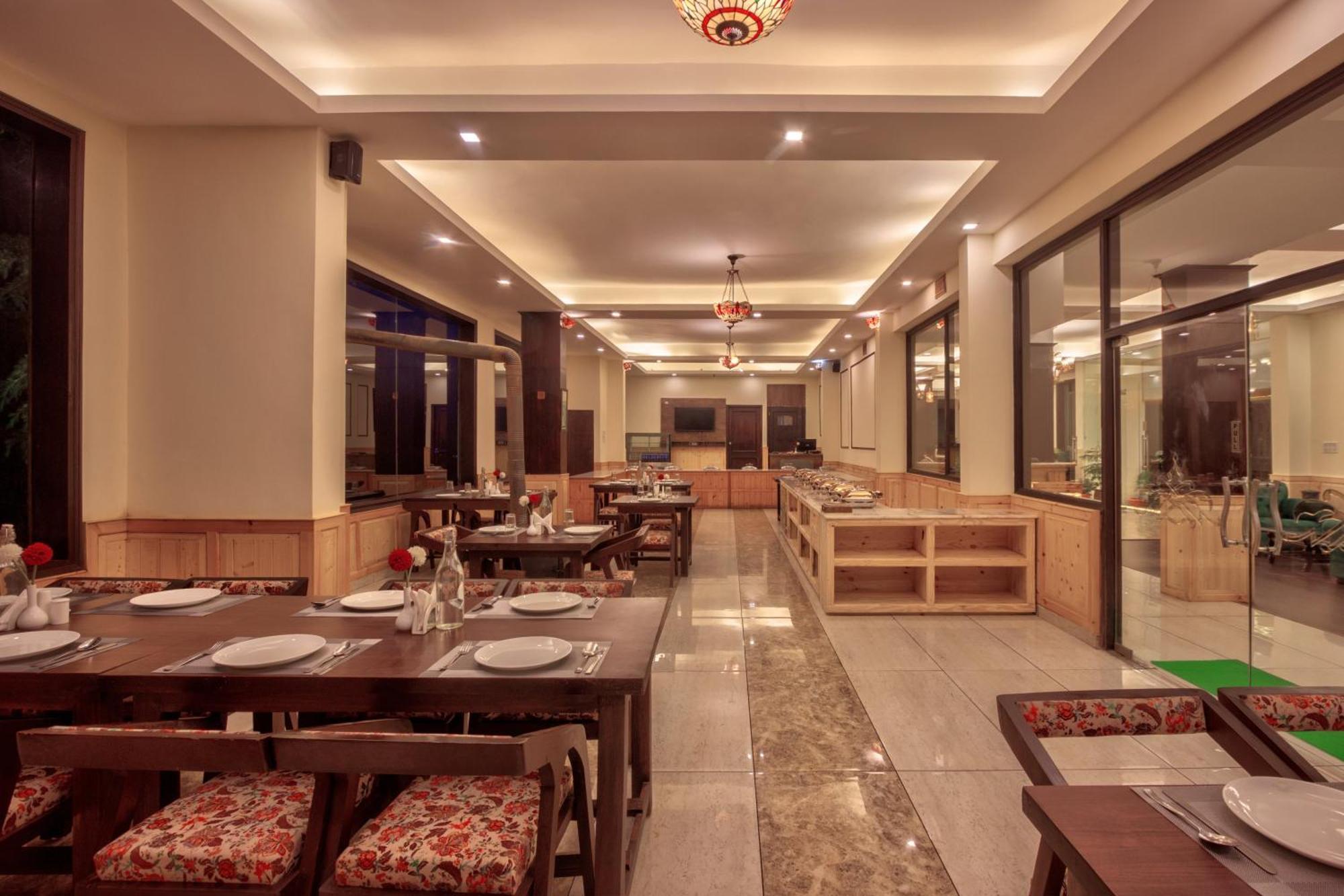 מנאלי The Katoch Grand Resort מראה חיצוני תמונה