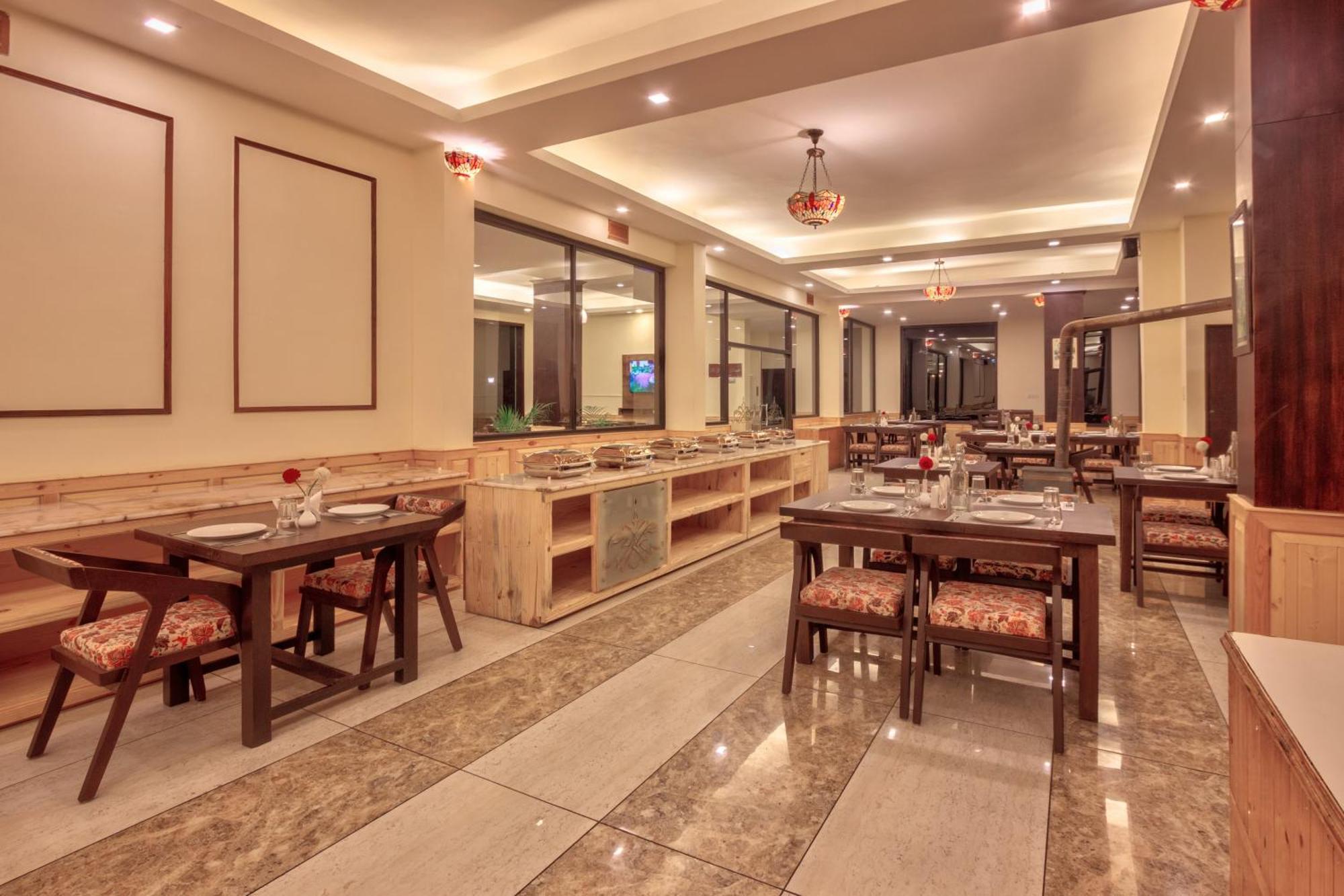 מנאלי The Katoch Grand Resort מראה חיצוני תמונה