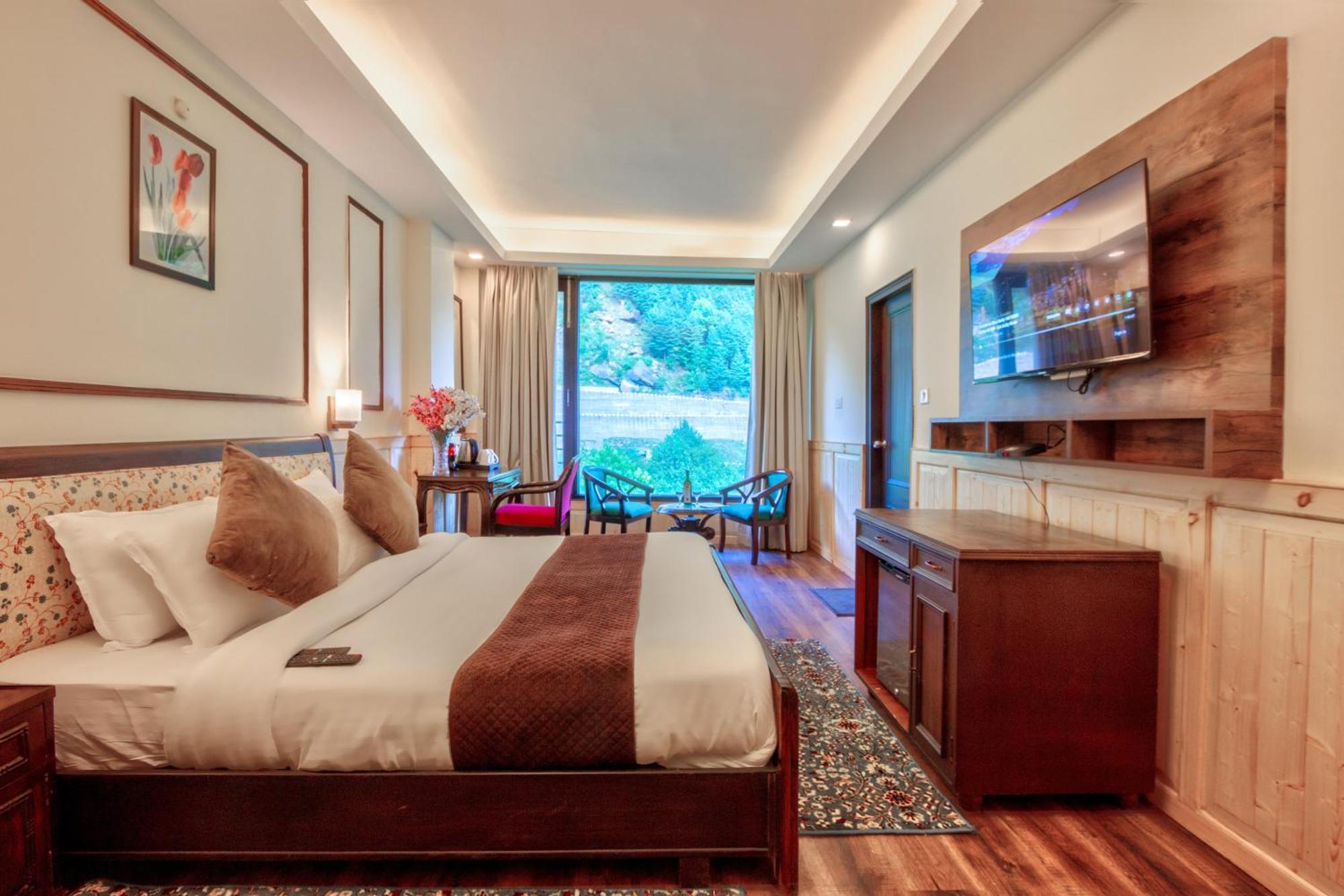 מנאלי The Katoch Grand Resort מראה חיצוני תמונה