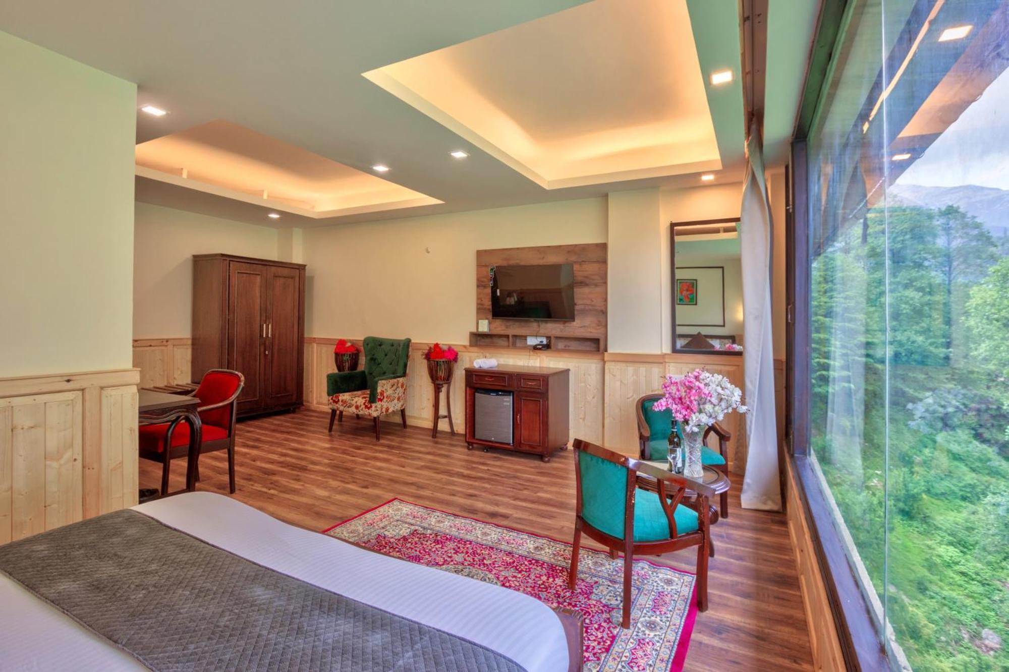 מנאלי The Katoch Grand Resort מראה חיצוני תמונה