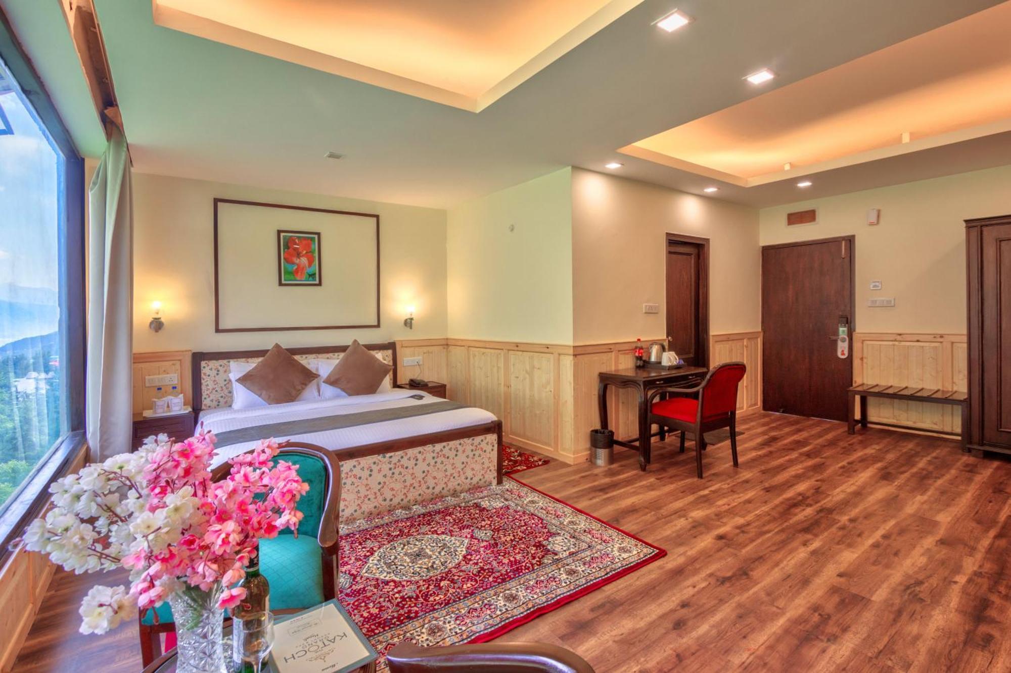 מנאלי The Katoch Grand Resort מראה חיצוני תמונה